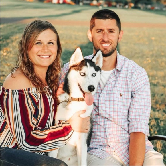 Meet your Posher, Melissa - Picture 3 of 3